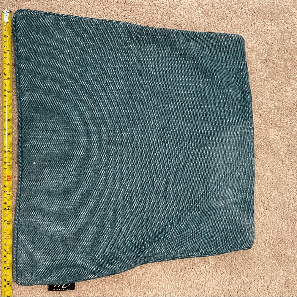 Milli home turquoise accent pillow cover 18x18